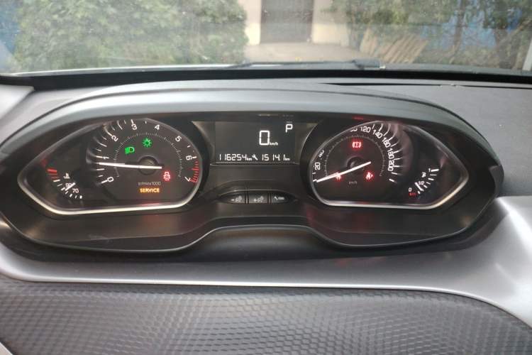 Used Peugeot 2008 2014 1.6L Automatic Fashion Edition Instrument Cluster