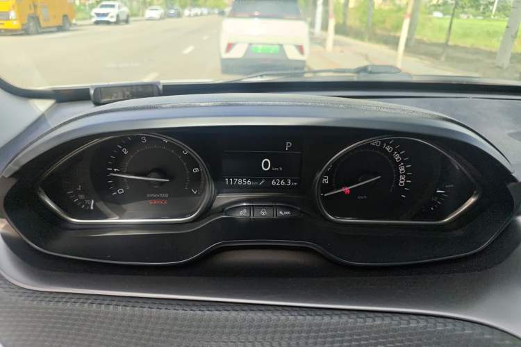 Used Peugeot 2008 2014 1.6L Automatic Navigation Edition Instrument Cluster