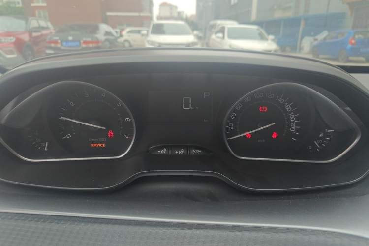 Used Peugeot 2008 2014 1.6L Automatic Excellence Edition Instrument Cluster