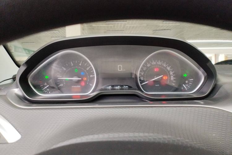 Used Peugeot 2008 2014 1.6L Manual Fashion Edition Instrument Cluster