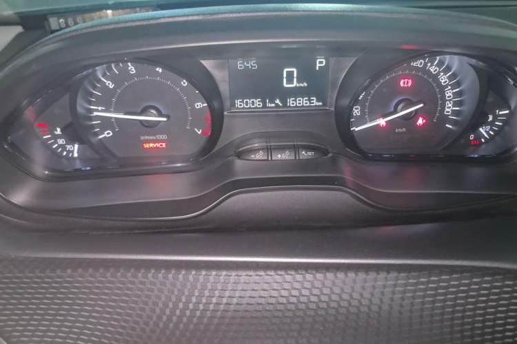 Used Peugeot 2008 2014 1.6L Automatic Trend Edition Instrument Cluster