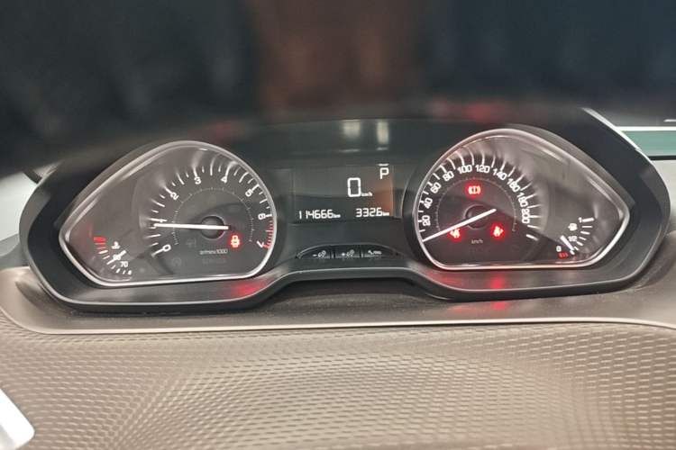 Used Peugeot 2008 2014 1.6L Automatic Fashion Edition Instrument Cluster