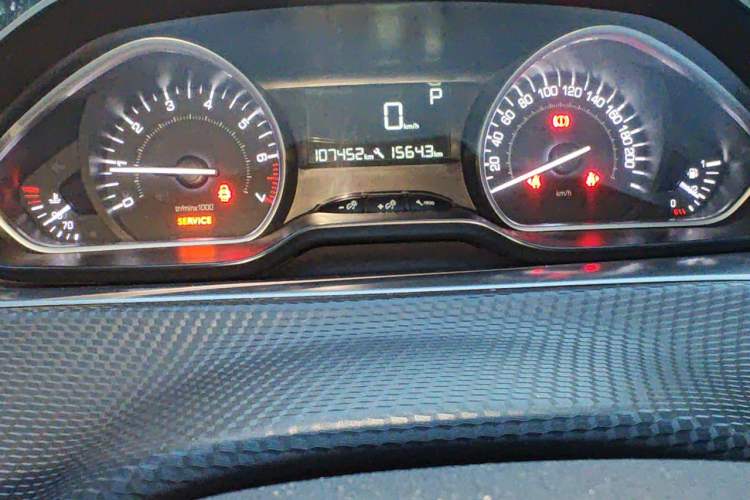 Used Peugeot 2008 2014 1.6L Automatic Fashion Edition Instrument Cluster