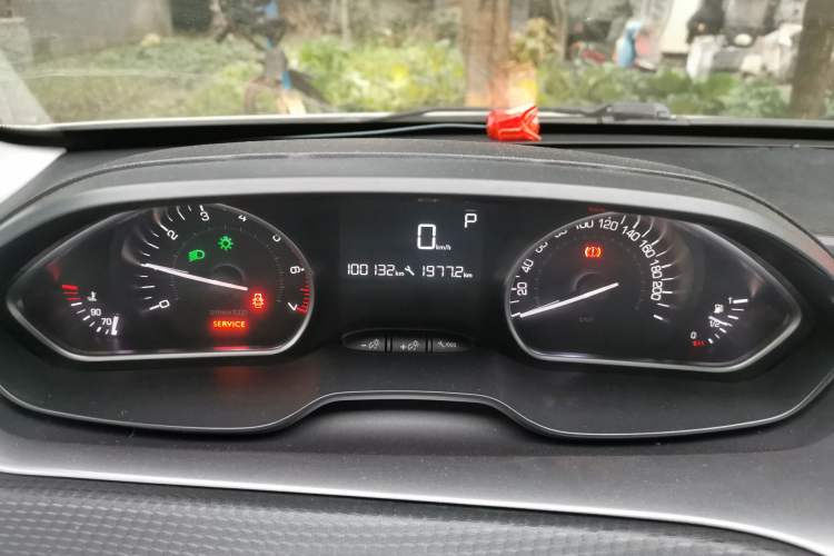 Used Peugeot 2008 2014 1.6L Automatic Excellence Edition Instrument Cluster