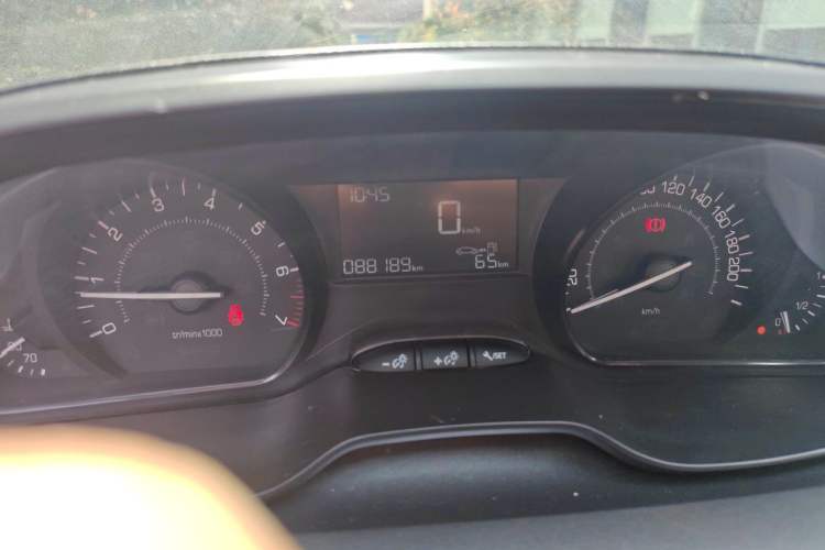 Used Peugeot 2008 2014 1.6L Manual Trend Edition Instrument Cluster