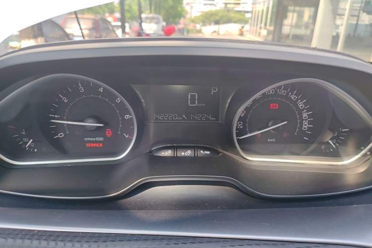 Used Peugeot 2008 2014 1.6L Automatic Fashion Edition Instrument Cluster