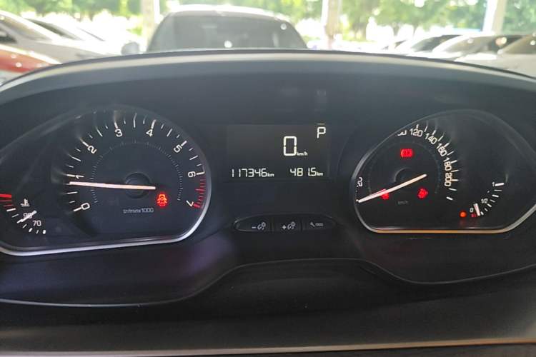 Used Peugeot 2008 2014 1.6L Automatic Fashion Edition Instrument Cluster