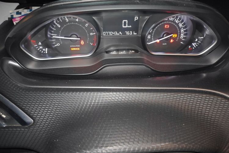 Used Peugeot 2008 2014 1.6L Automatic Fashion Edition Instrument Cluster