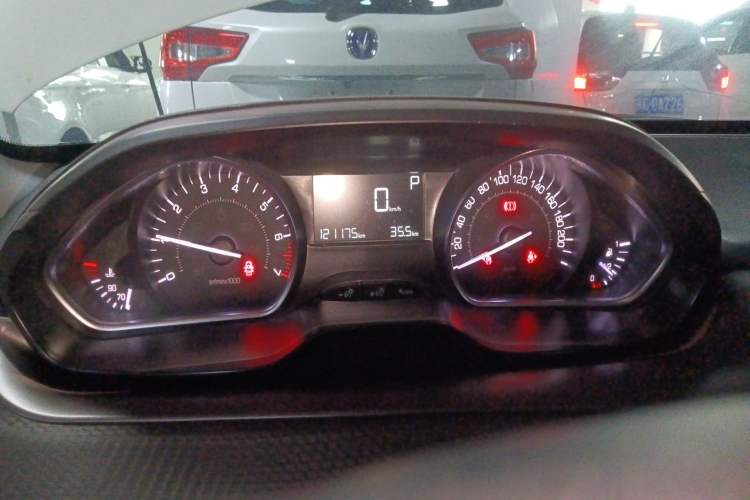 Used Peugeot 2008 2014 1.6L Automatic Fashion Edition Instrument Cluster