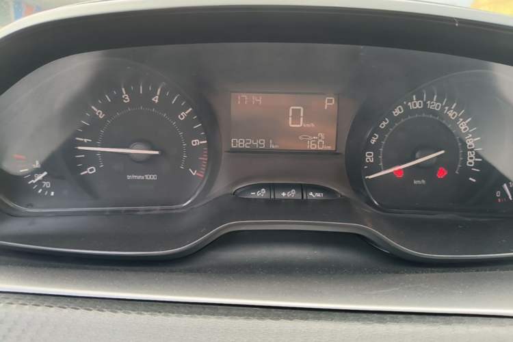 Used Peugeot 2008 2014 1.6L Automatic Trend Edition Instrument Cluster