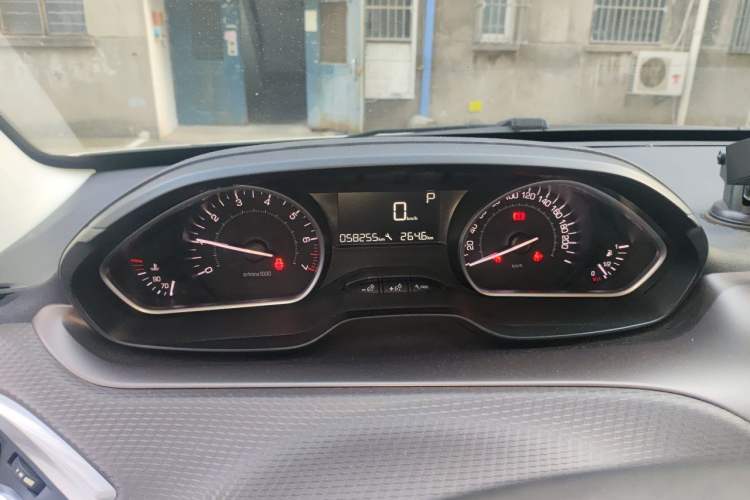 Used Peugeot 2008 2014 1.6L Automatic Fashion Edition Instrument Cluster