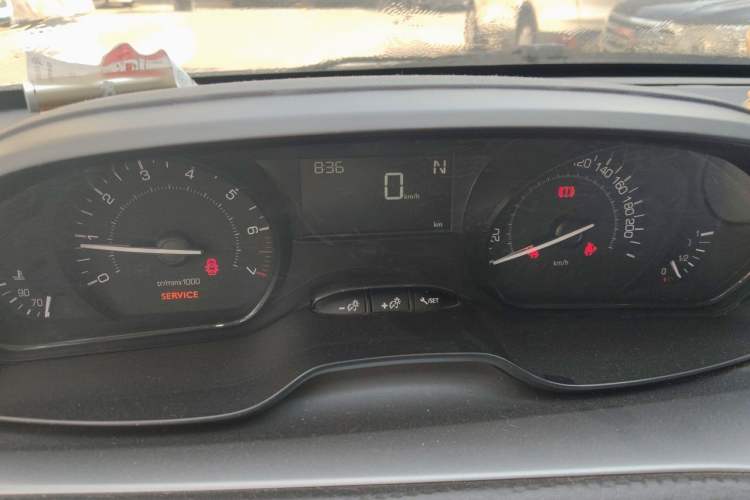 Used Peugeot 2008 2014 1.6L Automatic Trend Edition Instrument Cluster