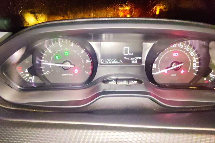 Used Peugeot 2008 2014 1.6L Manual Trend Edition Instrument Cluster