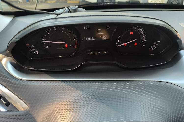 Used Peugeot 2008 2014 1.6L Automatic Trend Edition Instrument Cluster
