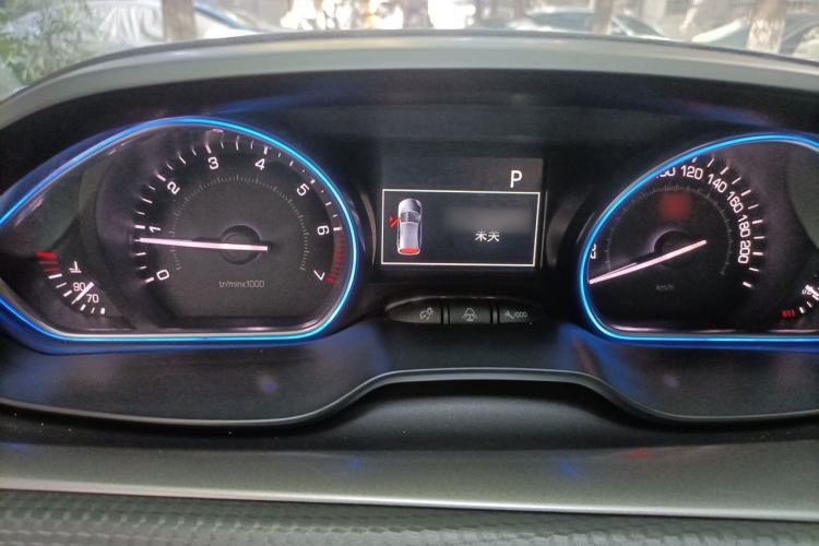 Used Peugeot 2008 2014 1.6L Automatic Navigation Edition Instrument Cluster
