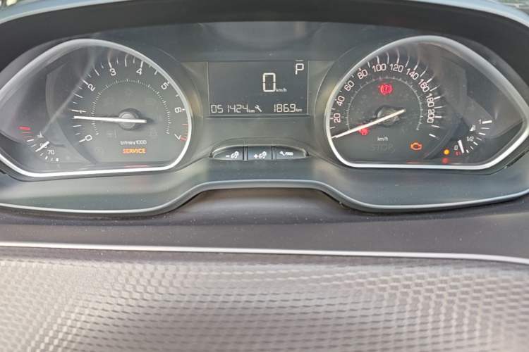 Used Peugeot 2008 2014 1.6L Automatic Fashion Edition Instrument Cluster