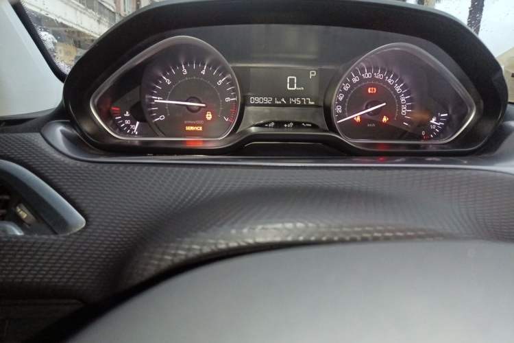 Used Peugeot 2008 2014 1.6L Automatic Fashion Edition Instrument Cluster