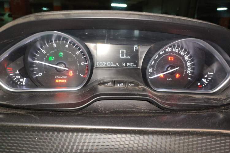 Used Peugeot 2008 2014 1.6L Automatic Fashion Edition Instrument Cluster