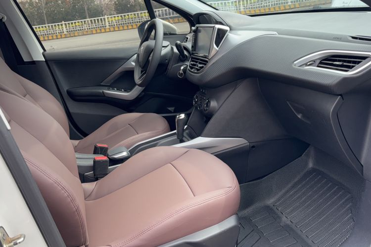 Used Peugeot 2008 2014 1.6L Automatic Trend Edition Interior 1