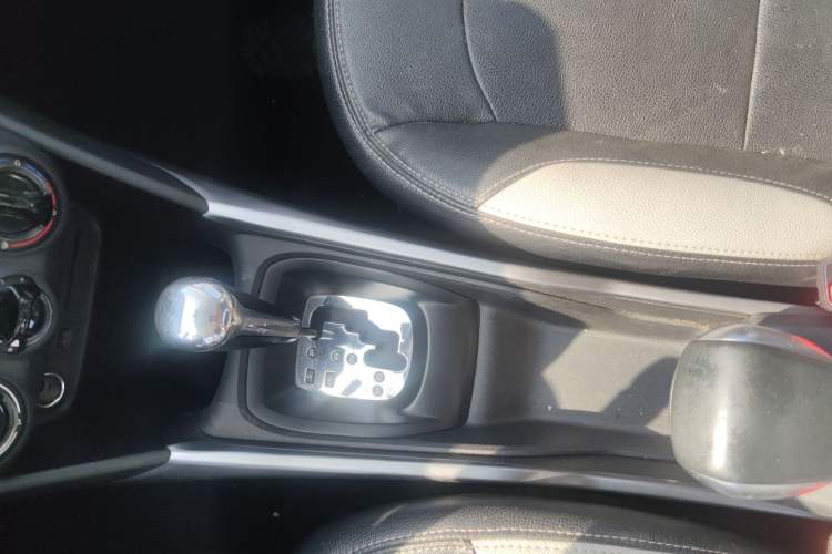 Used Peugeot 2008 2014 1.6L Automatic Trend Edition Interior 1
