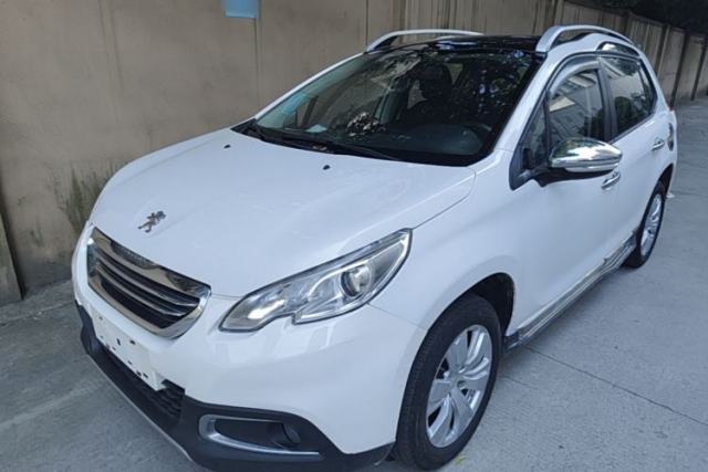 Peugeot 2008 2014 1.6L Automatic Fashion Edition с пробегом