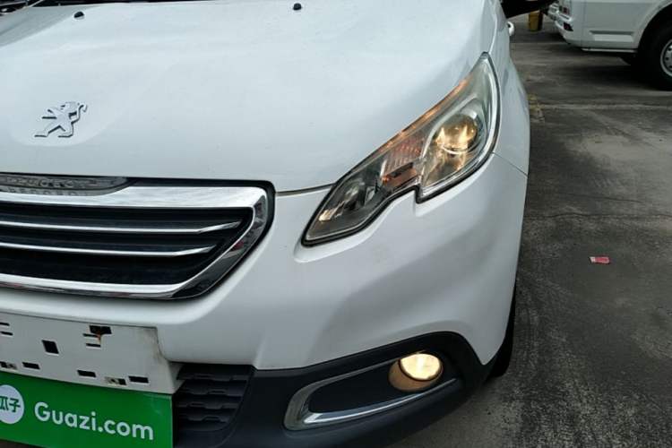 Used Peugeot 2008 2014 1.6L Automatic Fashion Edition Left Front Headlight