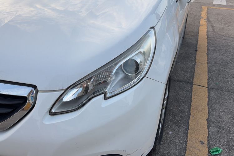 Used Peugeot 2008 2014 1.6L Automatic Trend Edition Left Front Headlight