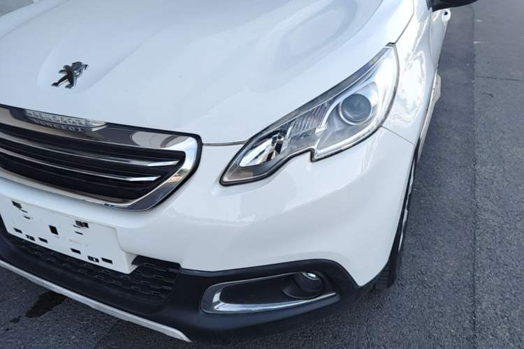 Used Peugeot 2008 2014 1.6L Automatic Fashion Edition Left Front Headlight