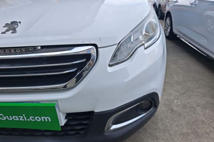 Used Peugeot 2008 2014 1.6L Automatic Fashion Edition Left Front Headlight