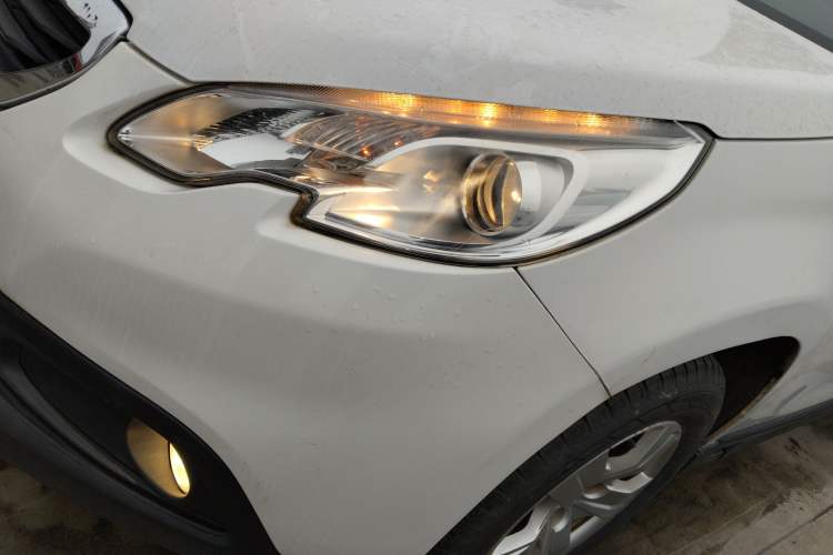 Used Peugeot 2008 2014 1.6L Automatic Trend Edition Left Front Headlight