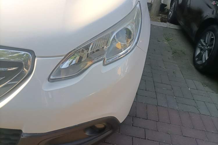 Used Peugeot 2008 2014 1.6L Automatic Trend Edition Left Front Headlight