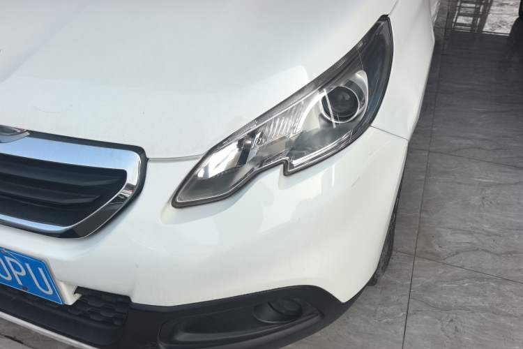 Used Peugeot 2008 2014 1.6L Manual Trend Edition Left Front Headlight