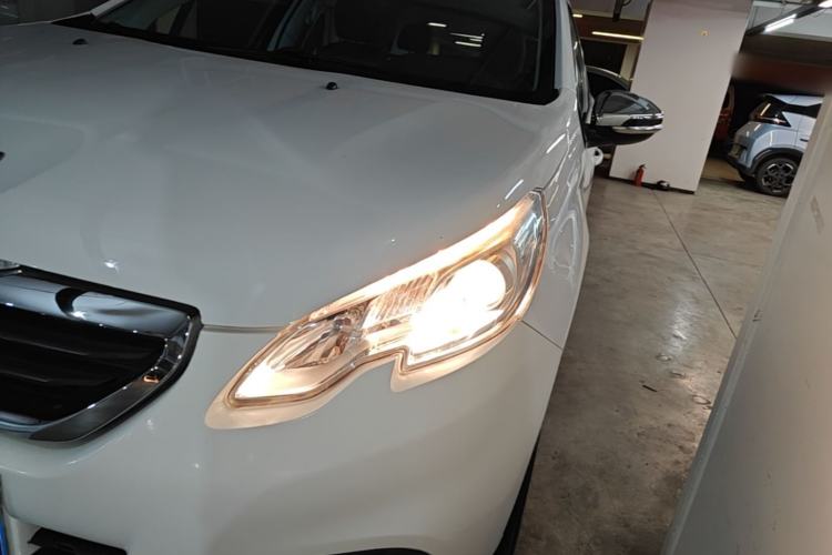 Used Peugeot 2008 2014 1.6L Automatic Trend Edition Left Front Headlight