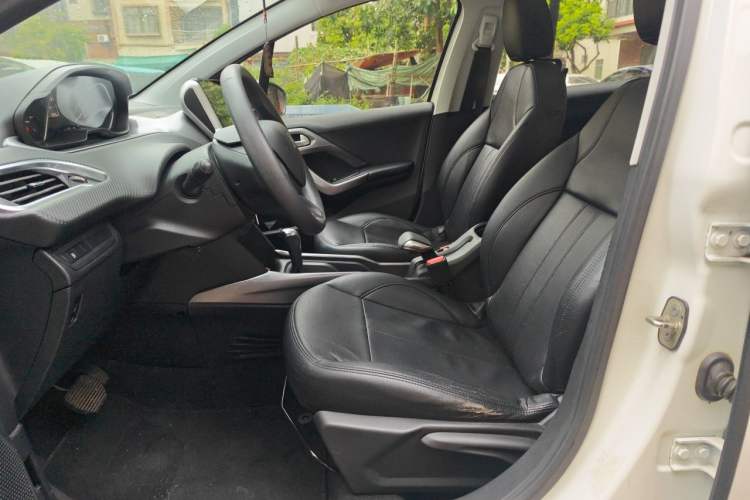 Used Peugeot 2008 2014 1.6L Automatic Fashion Edition Left Front Seat