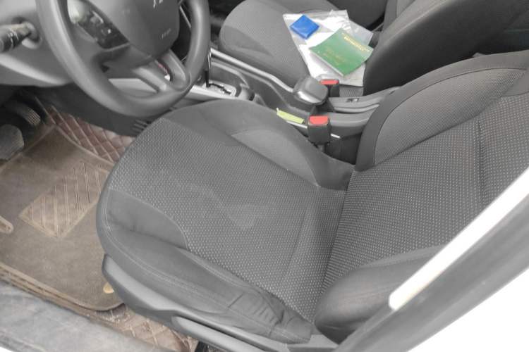 Used Peugeot 2008 2014 1.6L Automatic Fashion Edition Left Front Seat