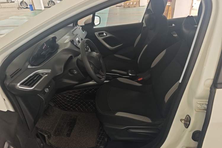 Used Peugeot 2008 2014 1.6L Automatic Trend Edition Left Front Seat