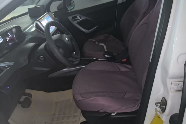 Used Peugeot 2008 2014 1.6L Automatic Trend Edition Left Front Seat