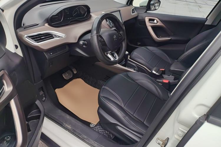 Used Peugeot 2008 2014 1.6L Automatic Fashion Edition Left Front Seat