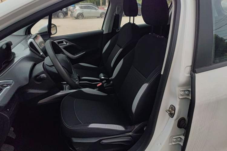 Used Peugeot 2008 2014 1.6L Manual Trend Edition Left Front Seat