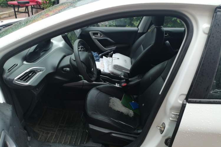 Used Peugeot 2008 2014 1.6L Manual Trend Edition Left Front Seat