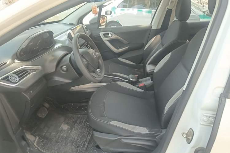 Used Peugeot 2008 2014 1.6L Automatic Trend Edition Left Front Seat