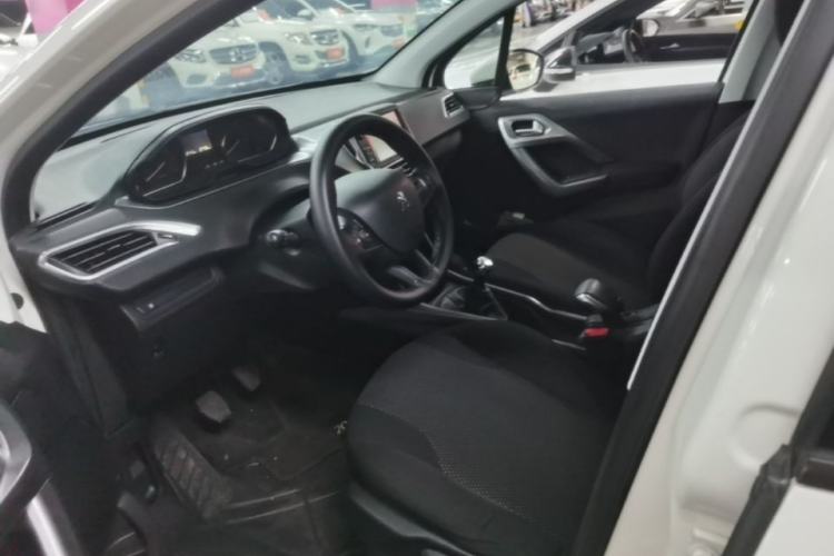 Used Peugeot 2008 2014 1.6L Manual Fashion Edition Left Front Seat