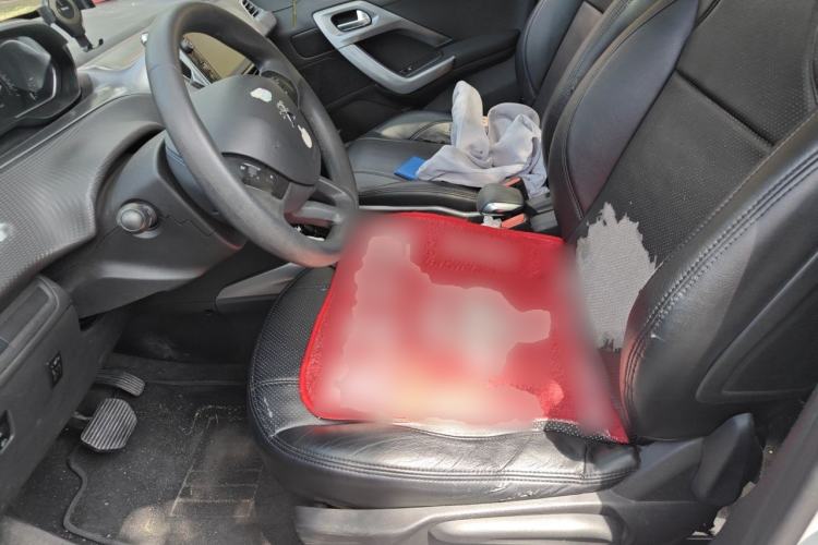 Used Peugeot 2008 2014 1.6L Automatic Fashion Edition Left Front Seat