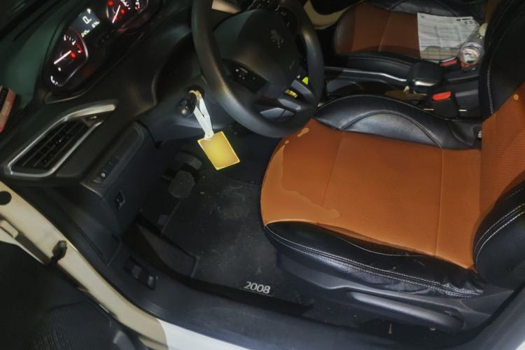 Used Peugeot 2008 2014 1.6L Automatic Fashion Edition Left Front Seat