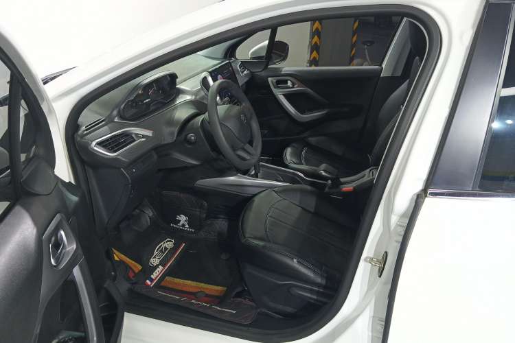 Used Peugeot 2008 2014 1.6L Automatic Trend Edition Left Front Seat