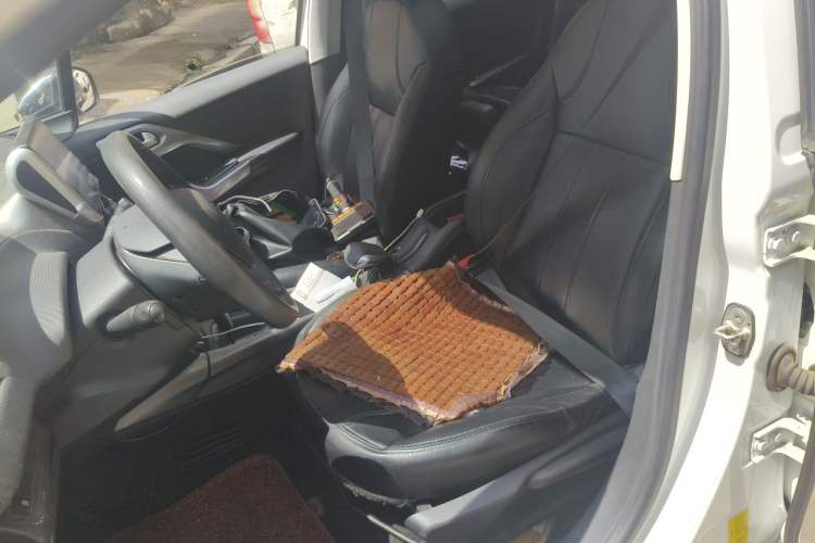 Used Peugeot 2008 2014 1.6L Automatic Trend Edition Left Front Seat