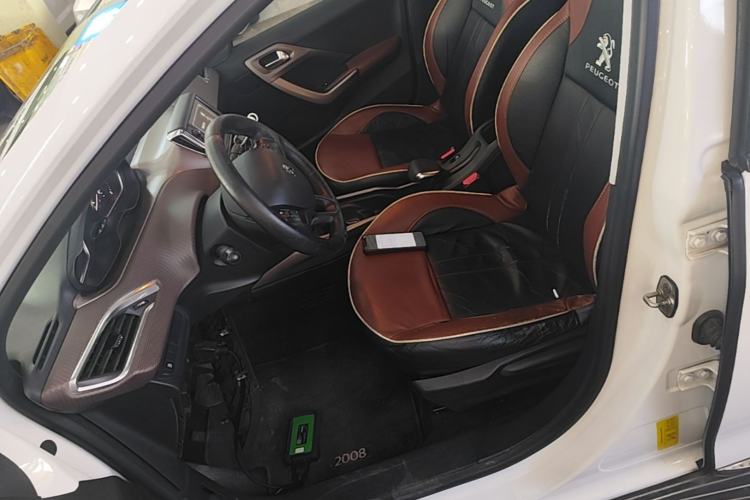 Used Peugeot 2008 2014 1.6L Automatic Fashion Edition Left Front Seat