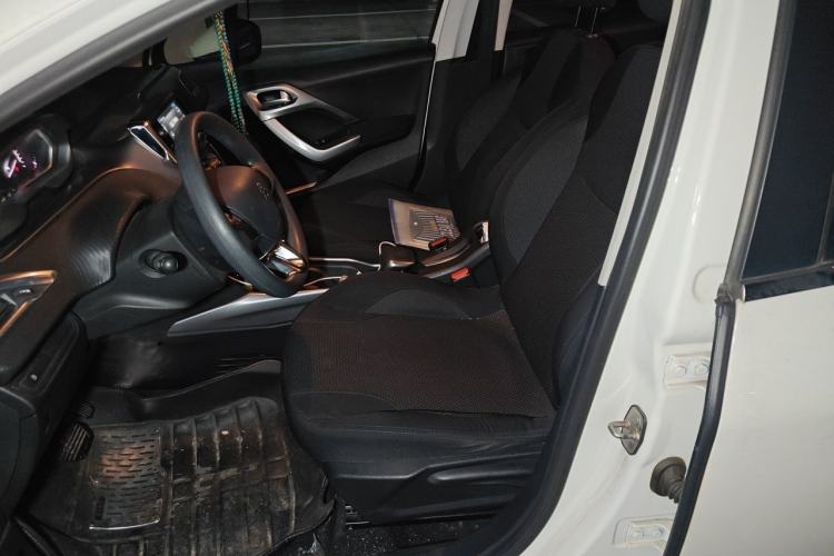Used Peugeot 2008 2014 1.6L Automatic Fashion Edition Left Front Seat