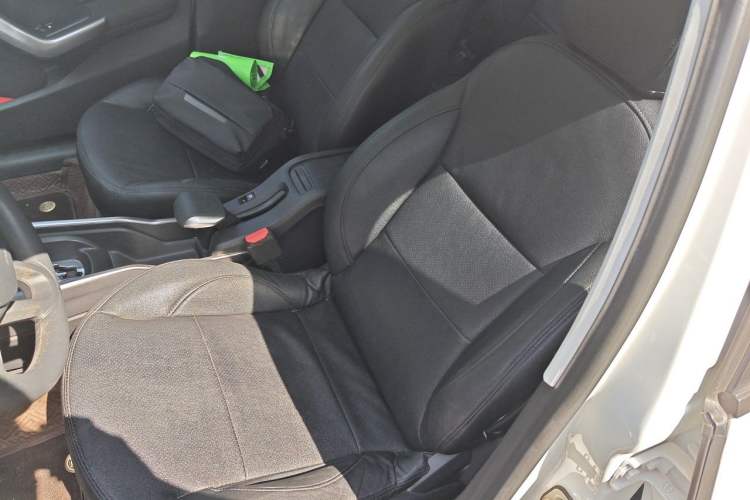 Used Peugeot 2008 2014 1.6L Automatic Fashion Edition Left Front Seat