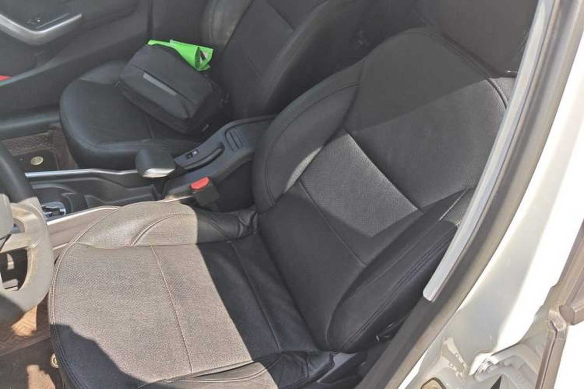 Used Peugeot 2008 2014 1.6L Automatic Fashion Edition Left Front Seat
